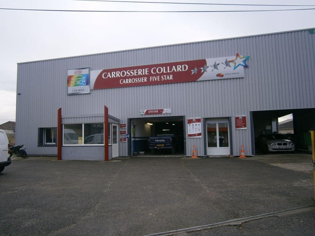 Façade de la Carrosserie Collard à Villefranche-de-Lauragais