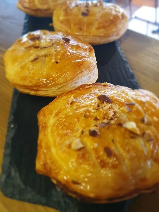 Feuilletes dores aux amandes