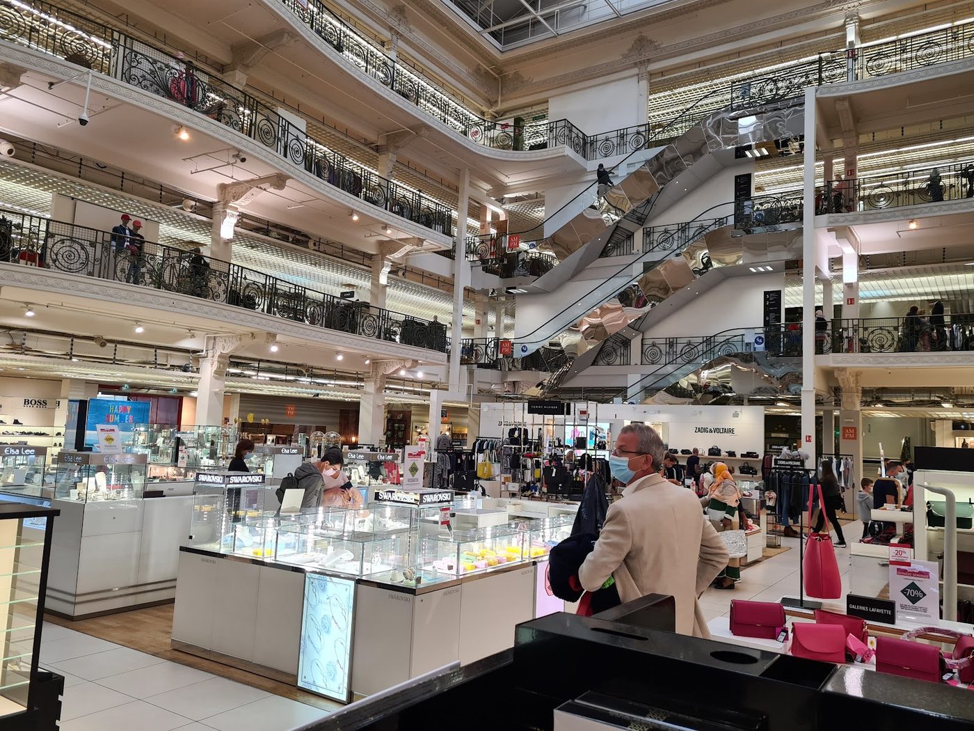 Corners bijoux et accessoires de BHV Reims