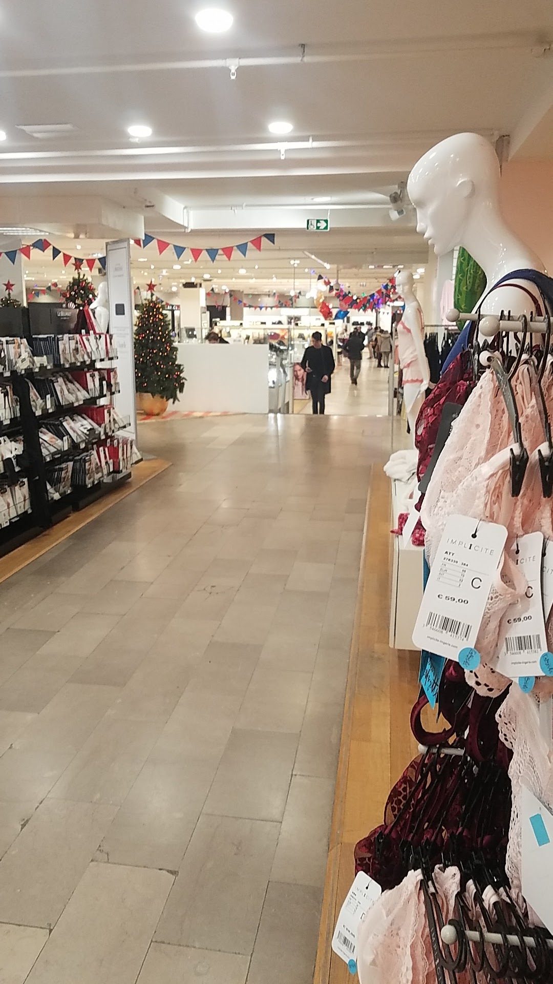 Rayon lingerie et collants