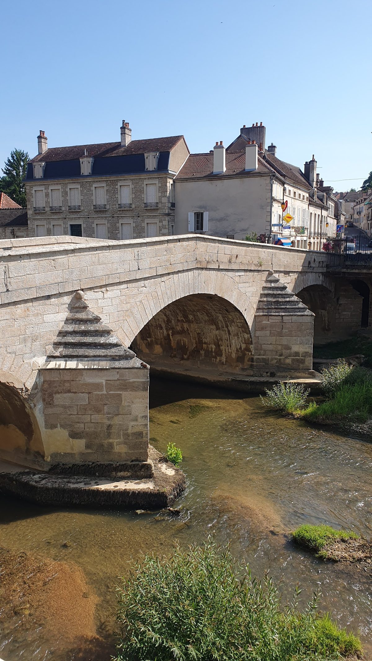 Vue de Montbard